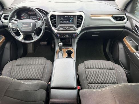 Used 2017 GMC Acadia SLE FWD image 15
