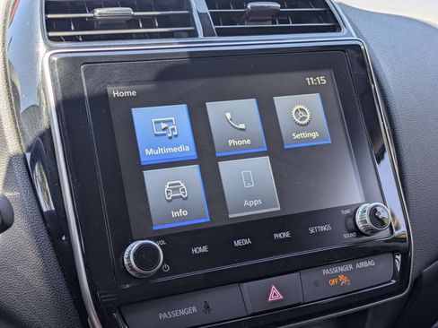 Used 2025 Mitsubishi Outlander Sport SE AWD/4WD image 21