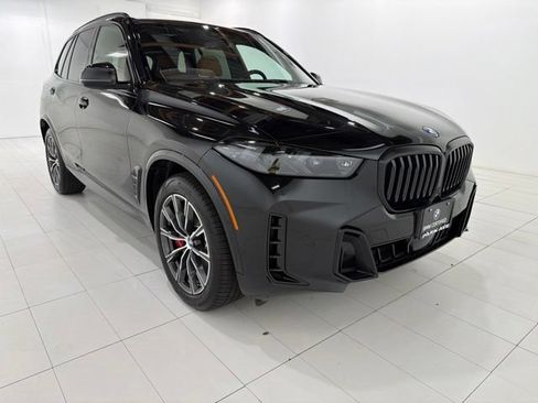 Used 2024 BMW X5 xDrive50e w/ M Sport Package AWD/4WD image 7