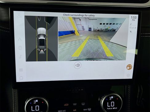 Used 2025 Jaguar F-PACE R-Dynamic S image 14