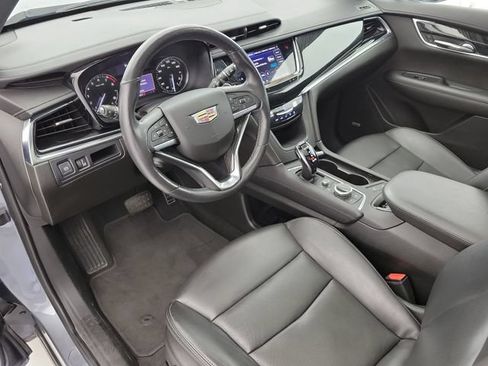 Used 2022 Cadillac XT6 Premium Luxury FWD image 21