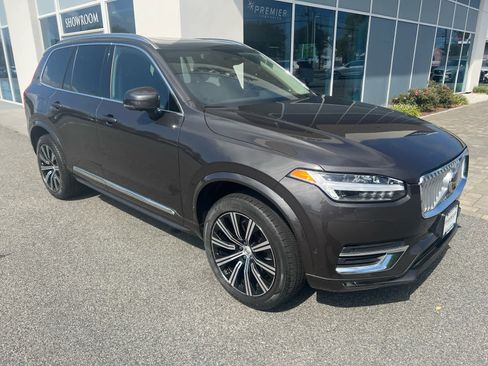 Used 2024 Volvo XC90 B6 Plus w/ Protection Package Premier image 2
