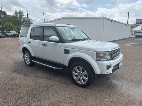 Used 2016 Land Rover LR4 HSE image 4