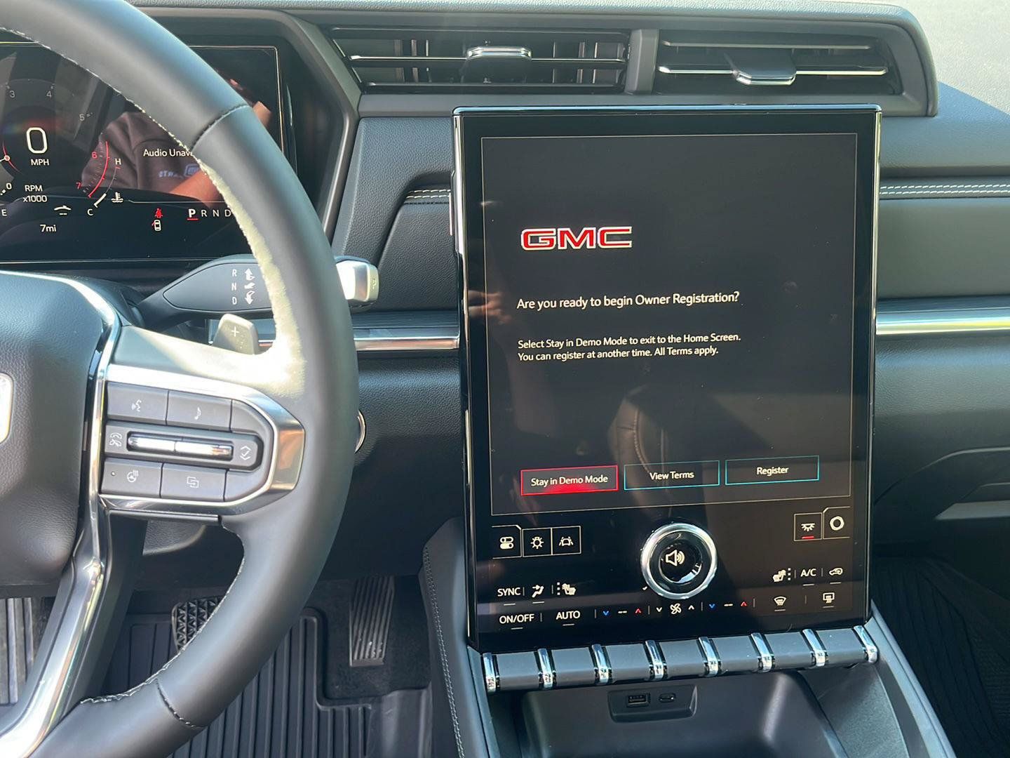 New 2027 GMC Terrain Elevation w/ Elevation Premium Package AWD/4WD image 19