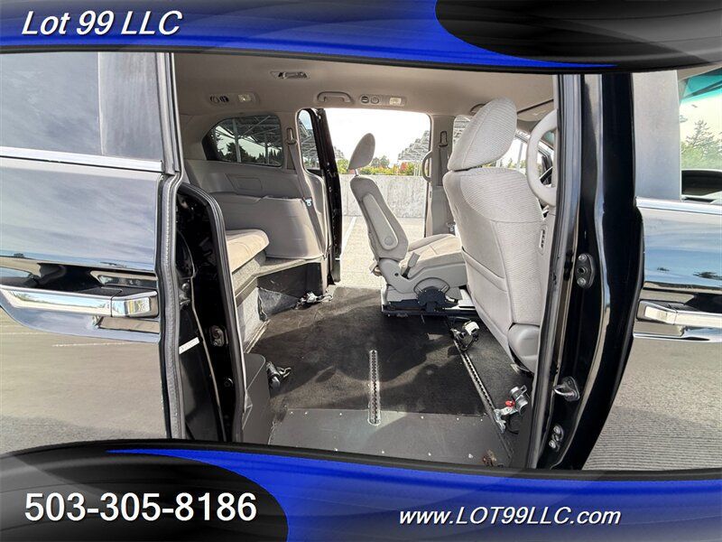Used 2011 Honda Odyssey EX image 6