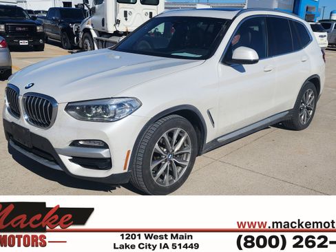 Used 2018 BMW X3 xDrive30i w/ Premium Package image 1