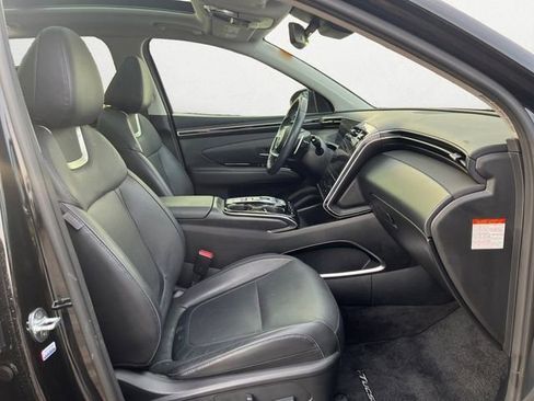 Used 2022 Hyundai Tucson Limited AWD/4WD image 17