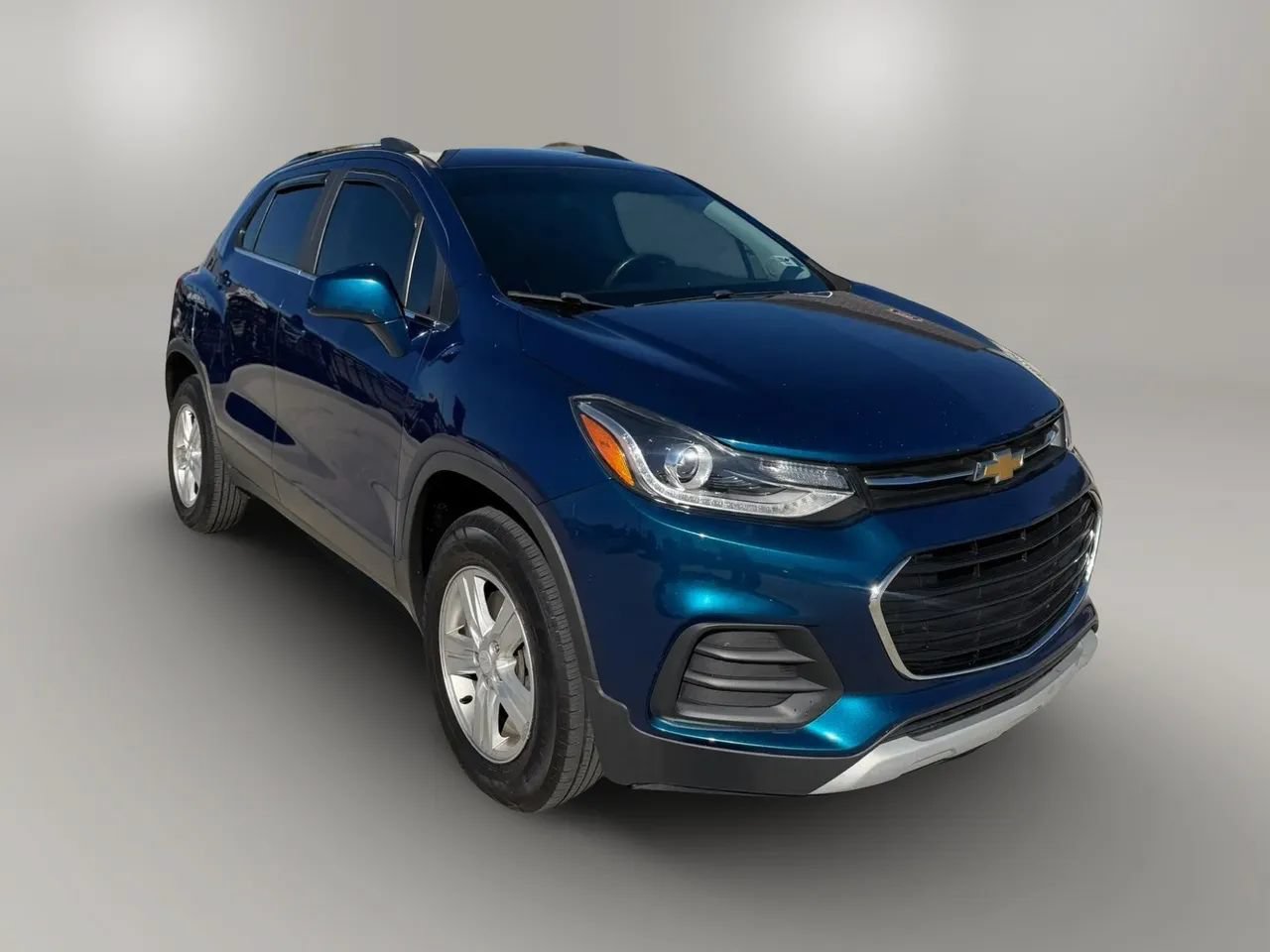 Used 2019 Chevrolet Trax LT AWD/4WD image 1