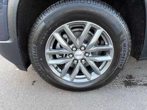 Used 2018 GMC Acadia SLT AWD/4WD image 14