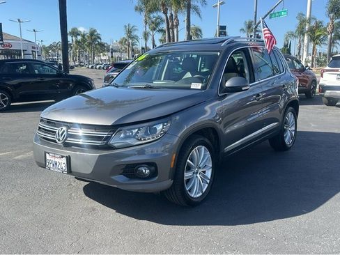 Used 2016 Volkswagen Tiguan SE image 3