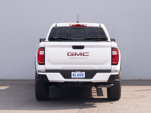 Used 2023 GMC Canyon Denali AWD/4WD image 24