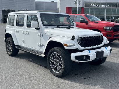 Used 2024 Jeep Wrangler High Altitude