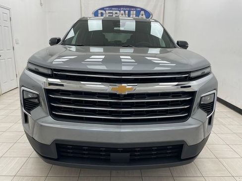New 2026 Chevrolet Traverse LT w/ Driver Confidence Package AWD/4WD image 17