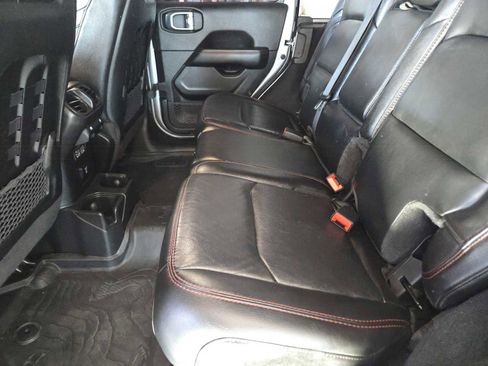 Used 2021 Jeep Wrangler Unlimited Rubicon image 28