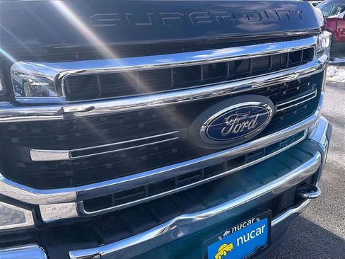 Used 2022 Ford F250 Lariat w/ Chrome Package image 29