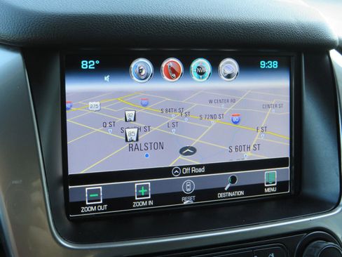 Used 2020 Chevrolet Suburban LT image 20