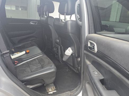 Used 2020 Jeep Grand Cherokee Altitude image 9