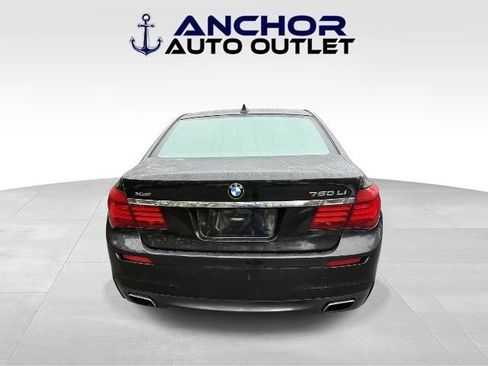 Used 2014 BMW 750Li xDrive image 8
