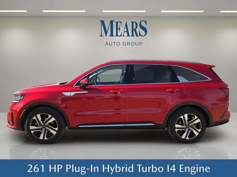 Used 2022 Kia Sorento SX w/ Panoramic Sunroof Package AWD/4WD image 3