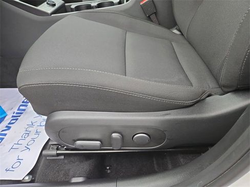 Certified 2025 Hyundai Kona SEL image 27