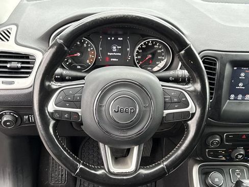 Used 2020 Jeep Compass Latitude w/ Cold Weather Group AWD/4WD image 20