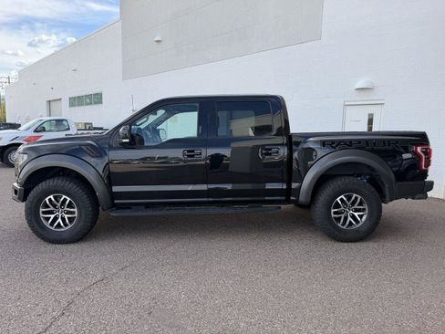 Used 2018 Ford F150 Raptor w/ Equipment Group 802A Luxury AWD/4WD image 2