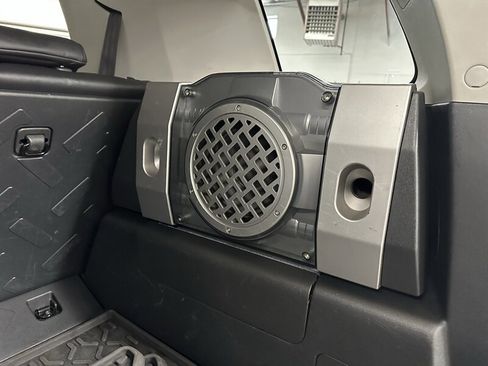 Used 2007 Toyota FJ Cruiser 4WD image 23