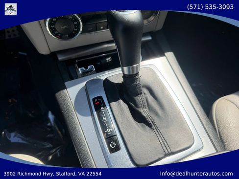 Used 2013 Mercedes-Benz C 250 Sedan image 26