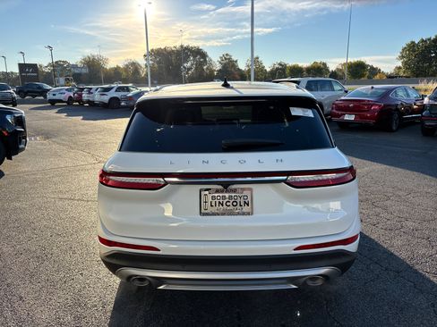 New 2026 Lincoln Corsair Reserve image 6