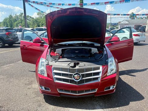 Used 2010 Cadillac CTS Premium RWD image 10