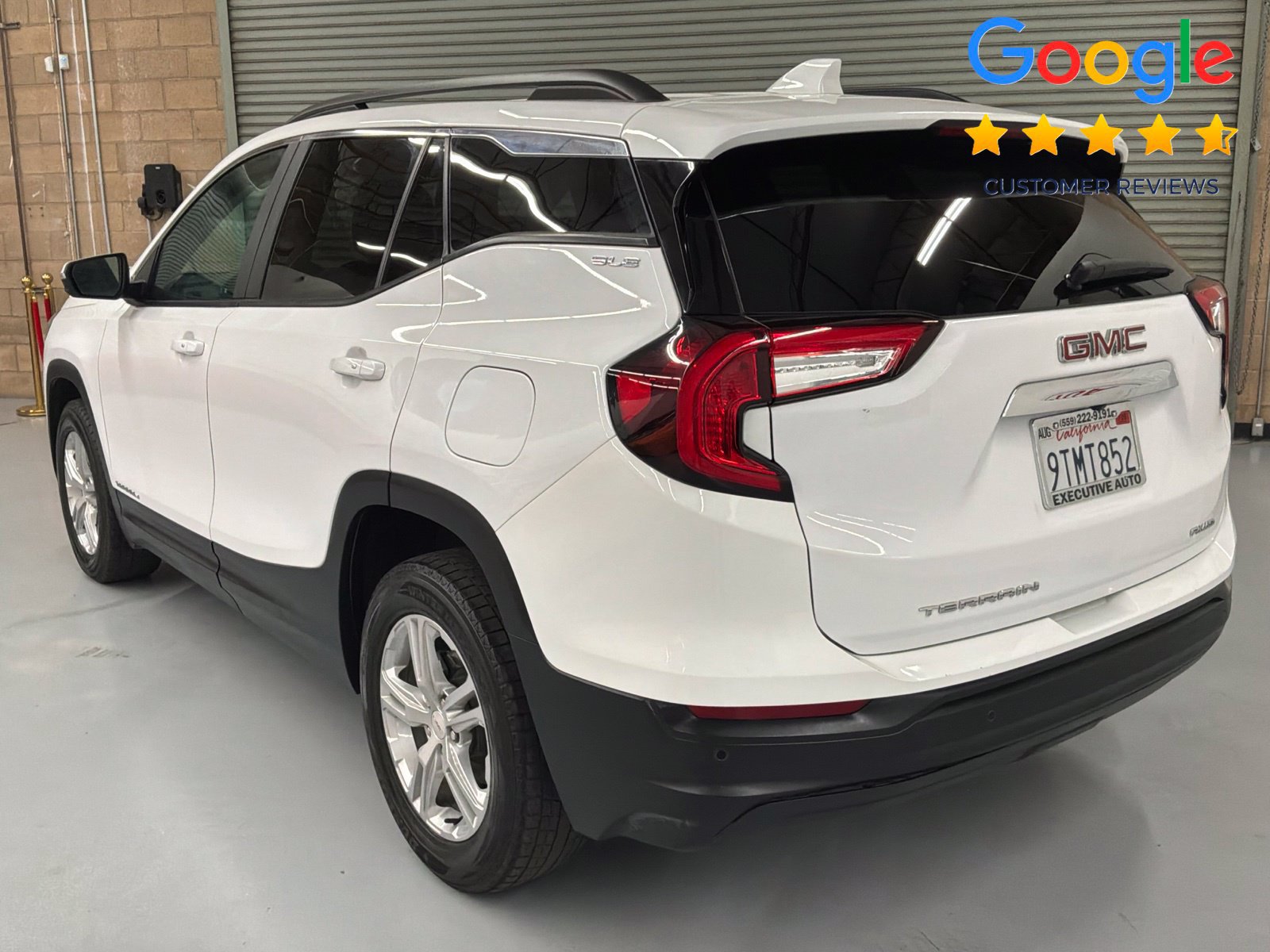 Used 2023 GMC Terrain SLE w/ Driver Convenience Package AWD/4WD image 7