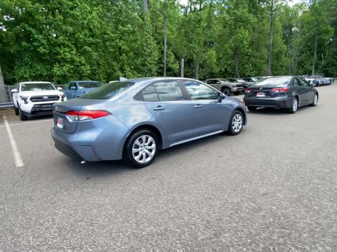 Used 2024 Toyota Corolla LE FWD image 9