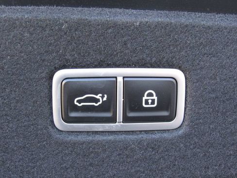 Used 2024 Hyundai Ioniq 6 SEL RWD image 21