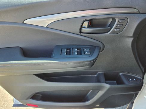 Certified 2023 Honda Passport EX-L image 19