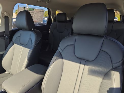 New 2026 Kia Sorento S image 23