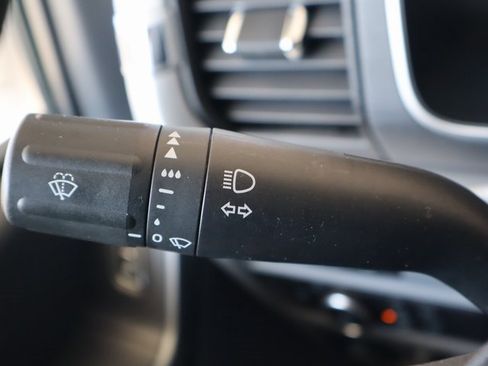 Used 2022 Ford F150 XLT w/ XTR Package image 27