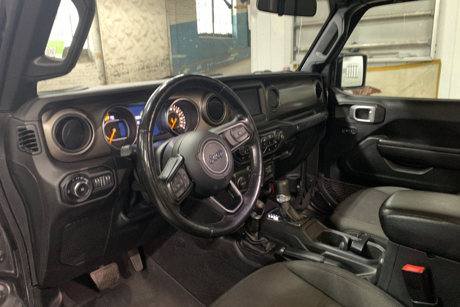Used 2021 Jeep Wrangler Unlimited Sport AWD/4WD image 10