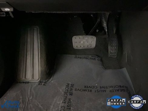 Used 2024 Buick Enclave Premium image 26