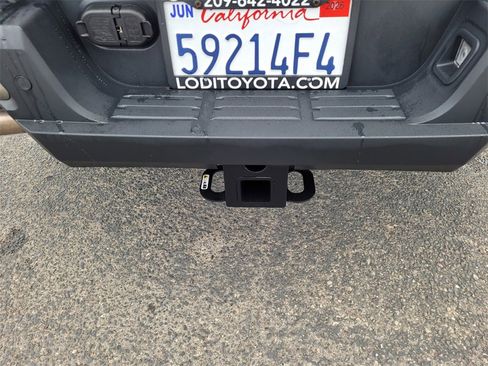 Used 2025 Toyota Tacoma TRD Off-Road w/ TRD Off Road Upgrade Package image 6