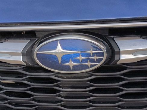 Used 2018 Subaru Impreza 2.0i Premium image 11