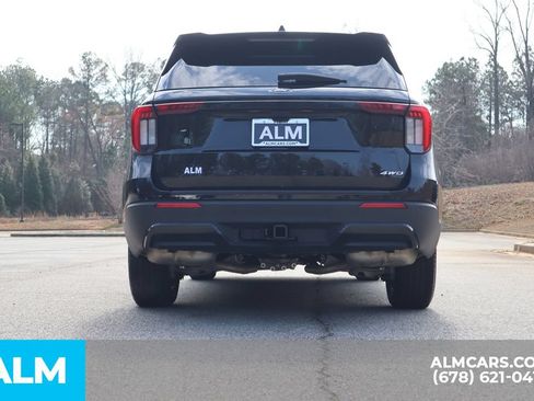 Used 2025 Ford Explorer ST-Line AWD/4WD image 6