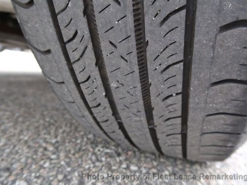 Used 2021 Ford Escape SE image 45