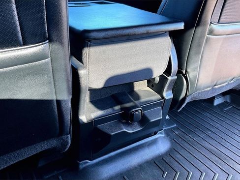 Certified 2019 Ford F250 Lariat w/ Chrome Package image 34