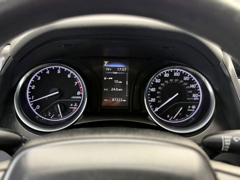 Used 2019 Toyota Camry LE image 23