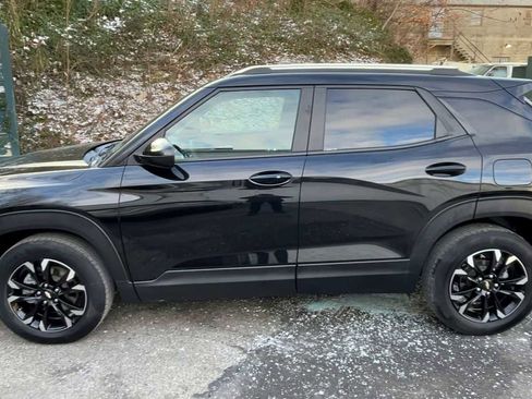 Used 2023 Chevrolet TrailBlazer LT w/ Convenience Package image 5
