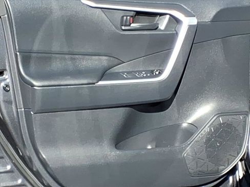 Certified 2025 Toyota RAV4 LE image 17