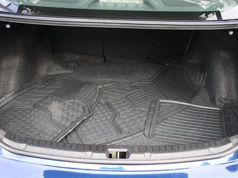 Used 2011 Toyota Corolla LE FWD image 15