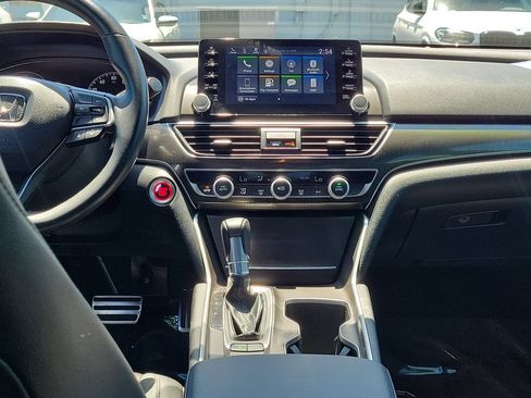 Used 2022 Honda Accord Sport image 16