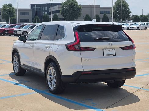 Certified 2024 Honda CR-V EX image 9