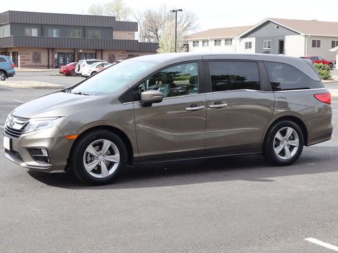 Used 2018 Honda Odyssey EX-L image 10